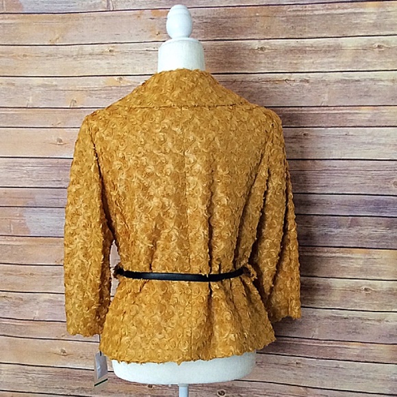 NWT Insight Faux Fur Rosette Belted Jacket - Picture 6 of 6